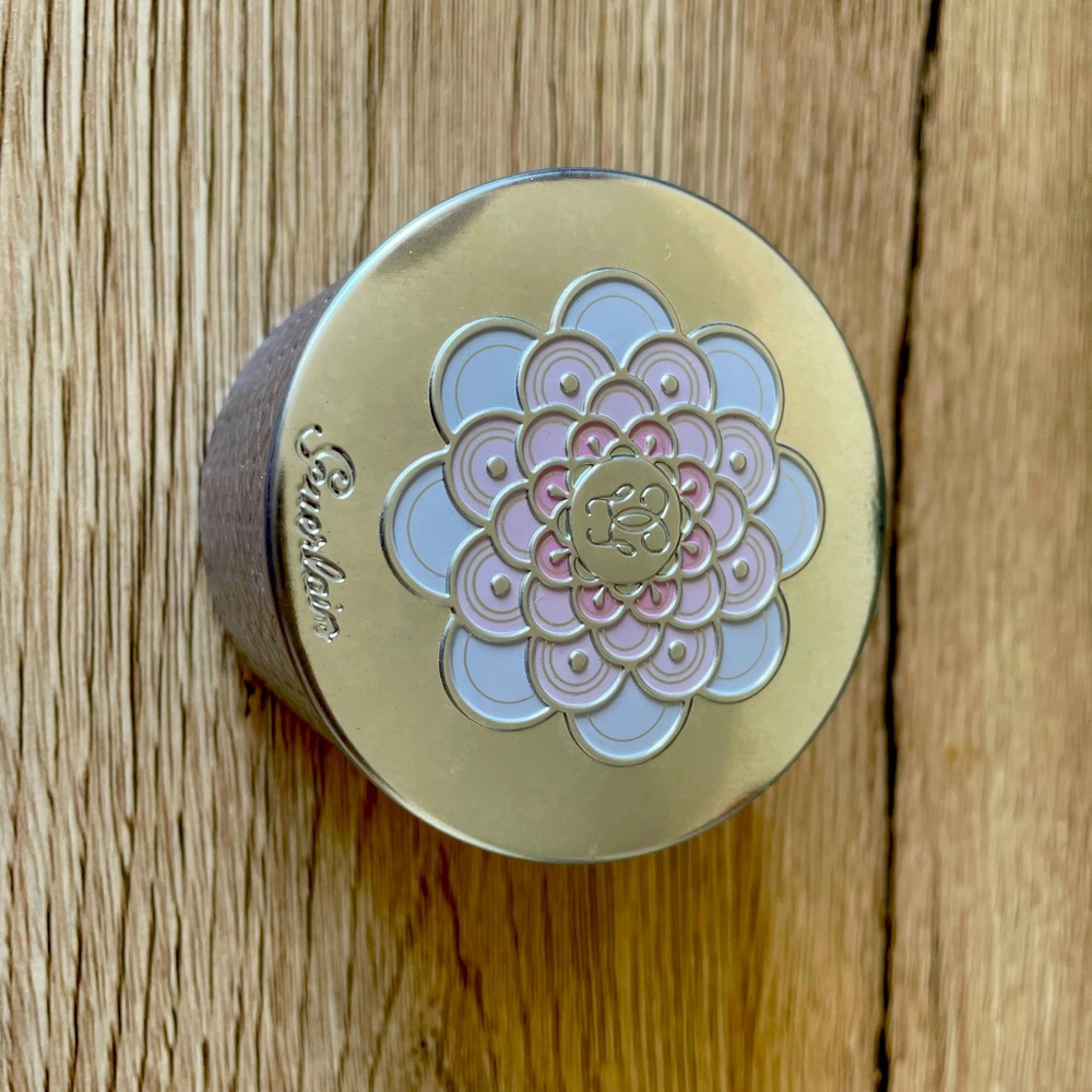 Guerlain Météorites Highlighting Powder Pearls